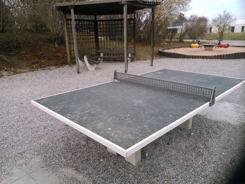 Tischtennis bei Dr.-Frank-Straße 2