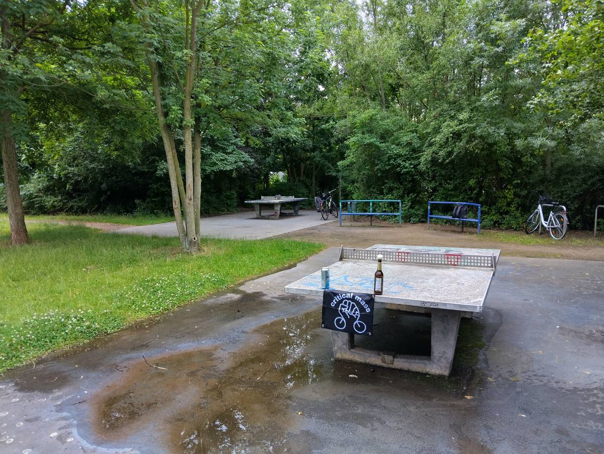 Tischtennis bei Uranusstraße