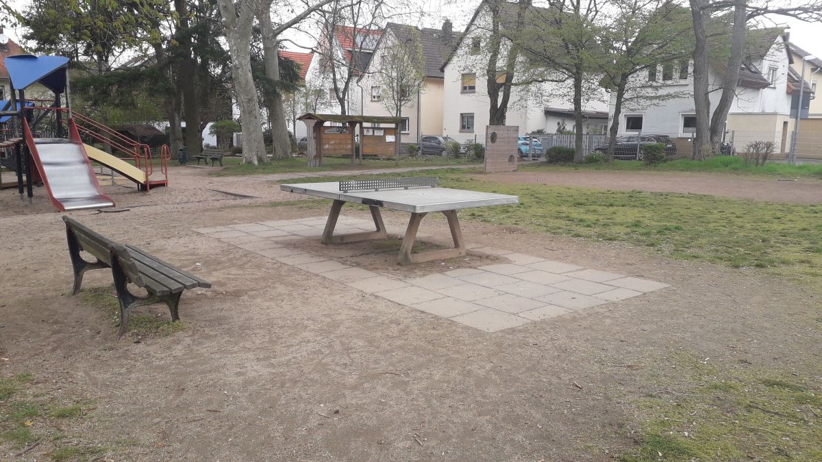 Tischtennis bei Mariahallstraße 29