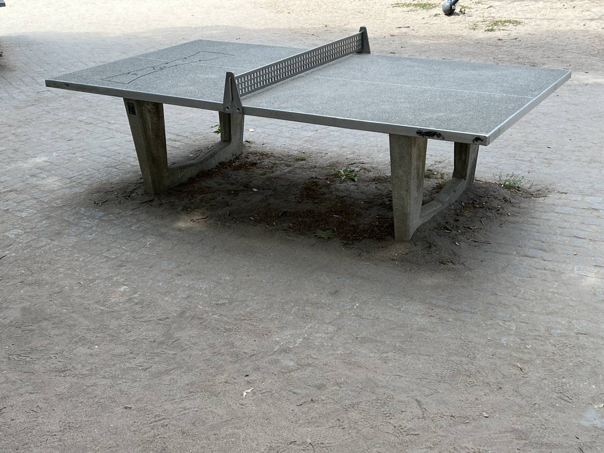 Tischtennis bei Bassermannstraße 32