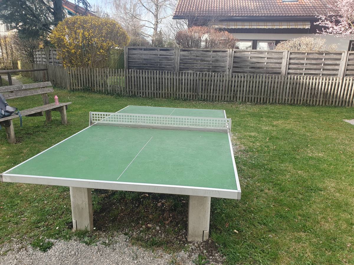 Tischtennis bei Dollstraße