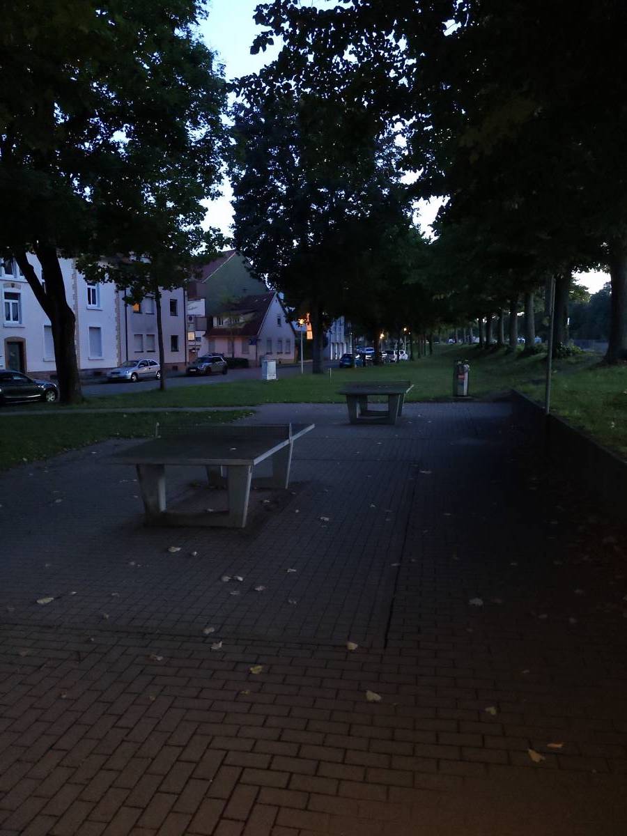 Tischtennis bei Oranger Platz