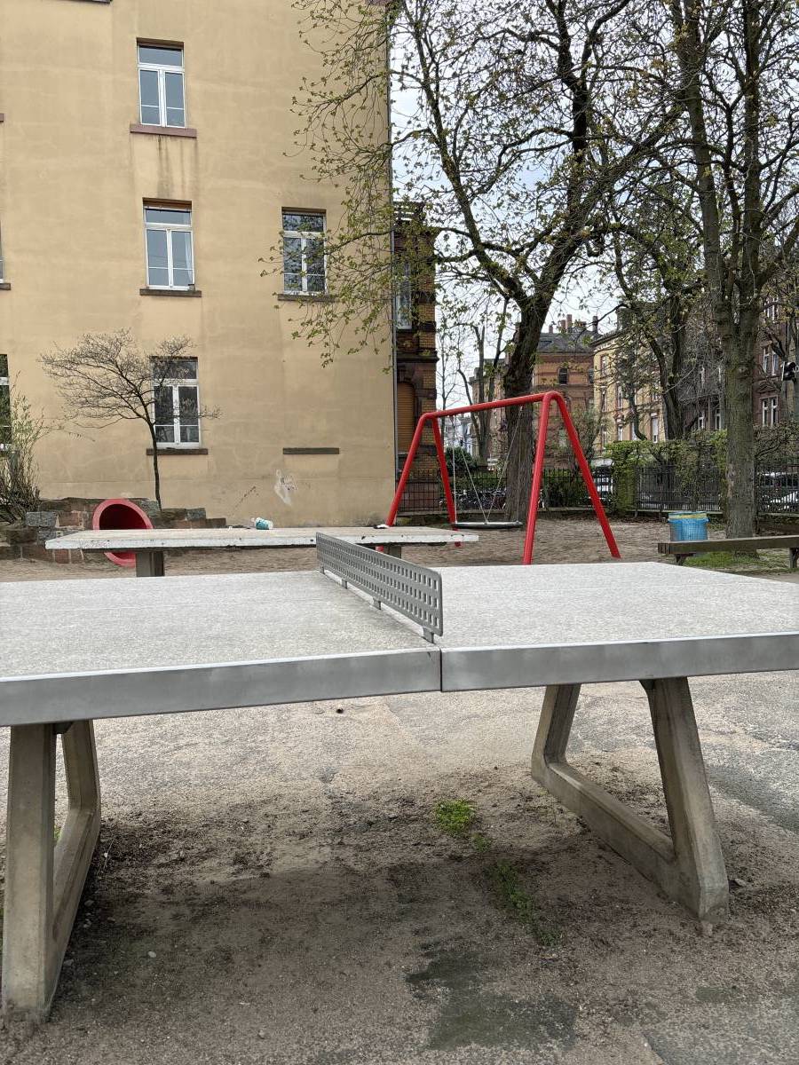 Tischtennis bei Parcusstraße
