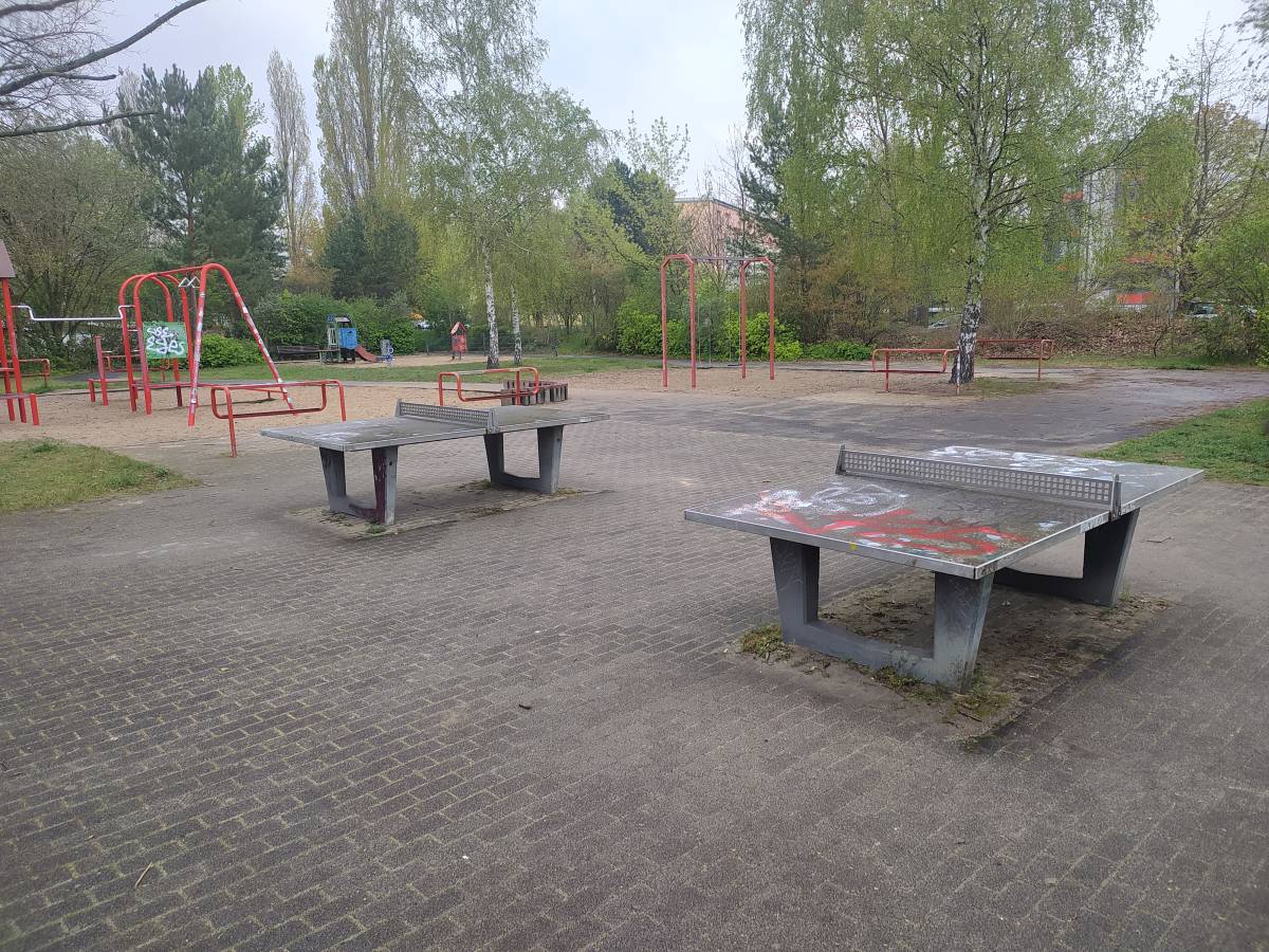 Tischtennis bei Hartriegelstraße 92