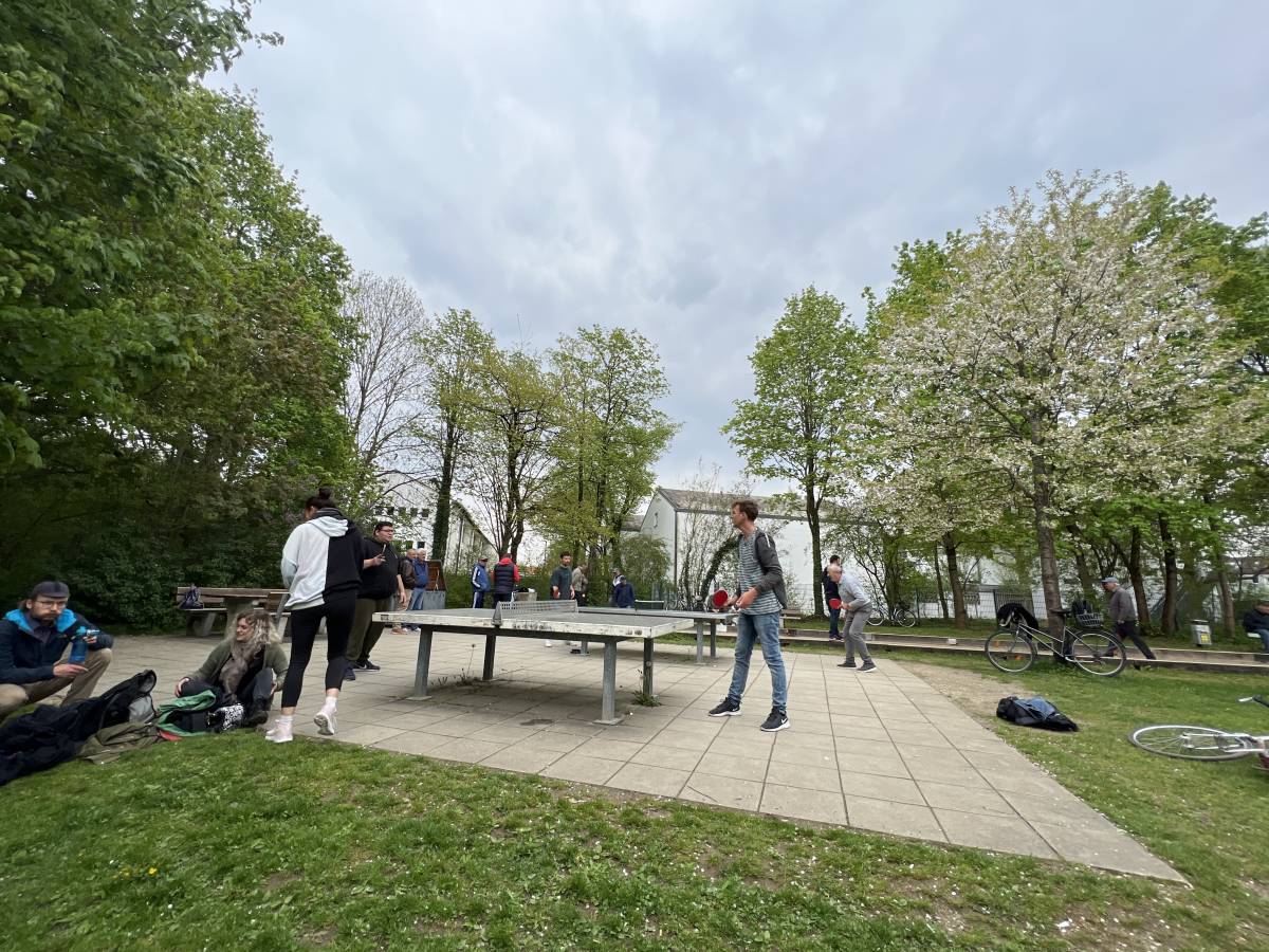 Tischtennis bei Weißenseestraße
