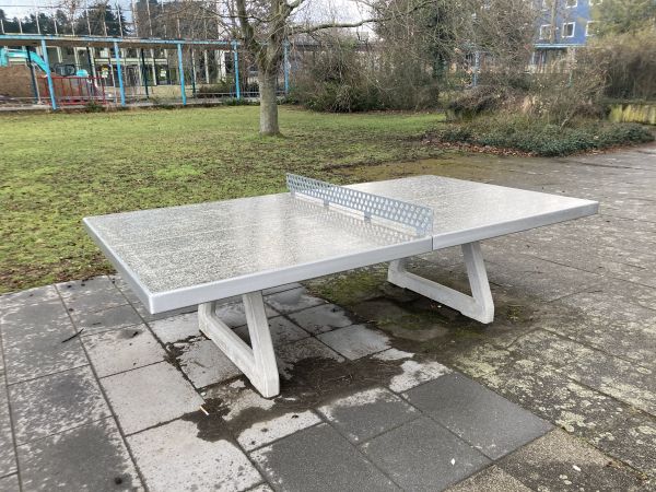 Tischtennis bei Schöfferstraße 3
