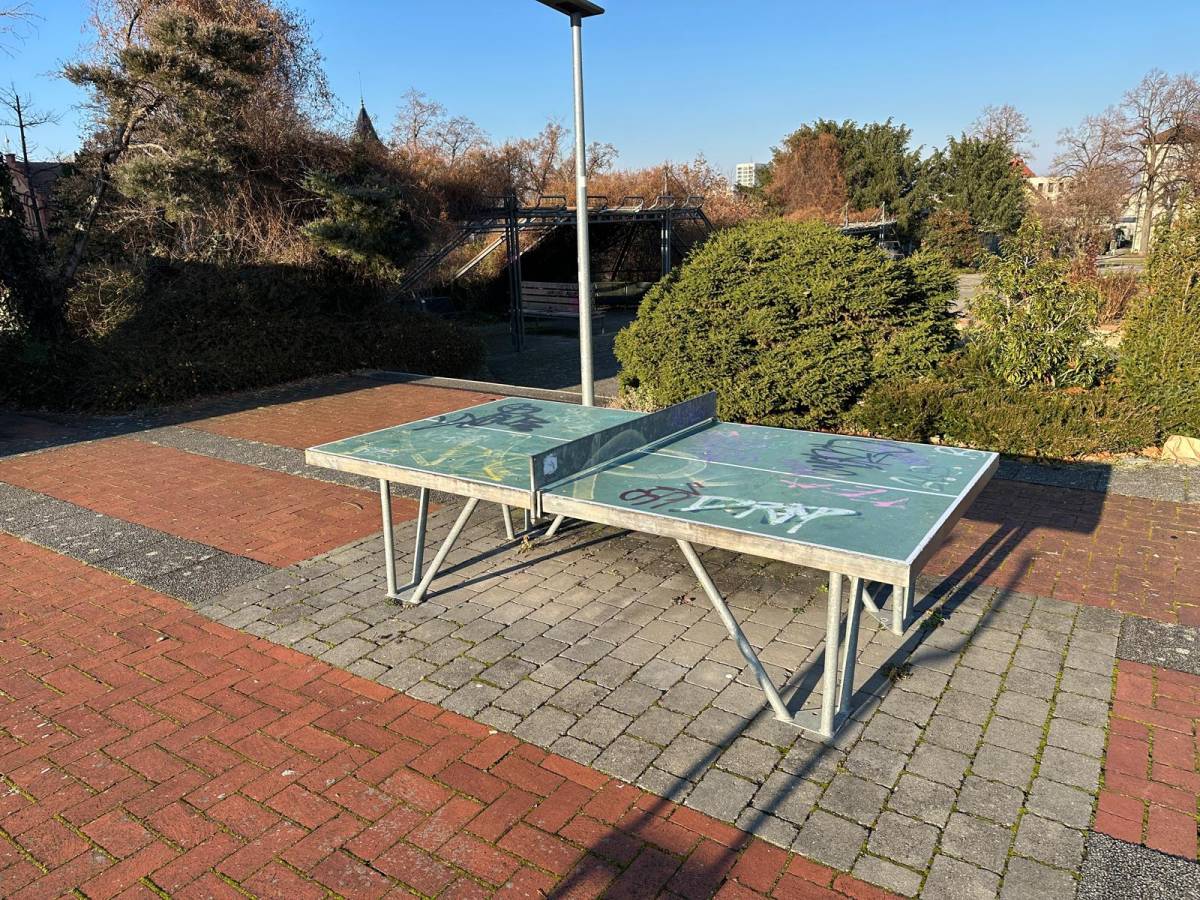 Tischtennis bei Alteburgstraße