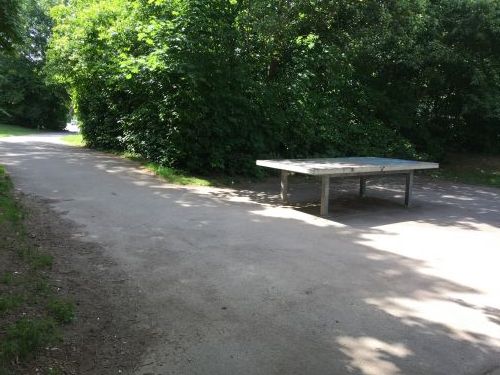 Tischtennis bei Valpichlerstraße 85