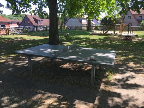 Tischtennis bei Schulstraße 20