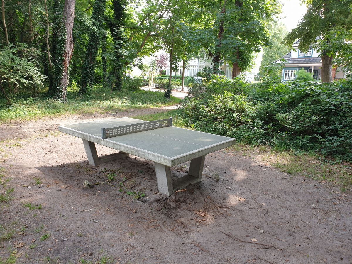 Tischtennis bei Strandpromenade 14