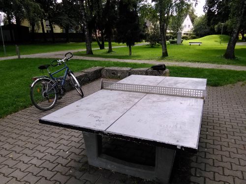 Tischtennis bei Hermann-Frieb-Straße 1