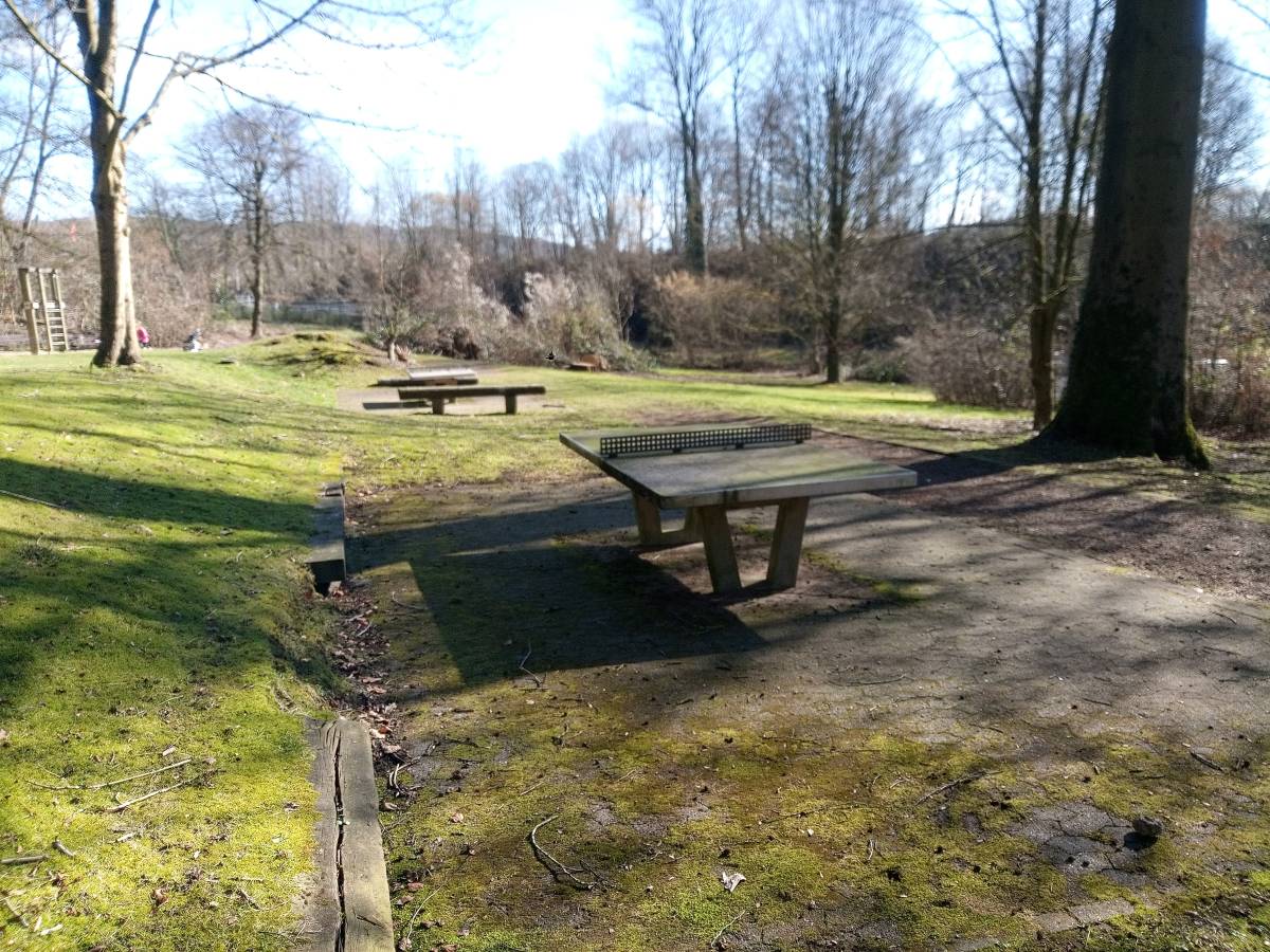 Tischtennis bei Düsseldorfer Straße