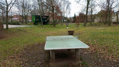 Tischtennis bei Schulstraße 53