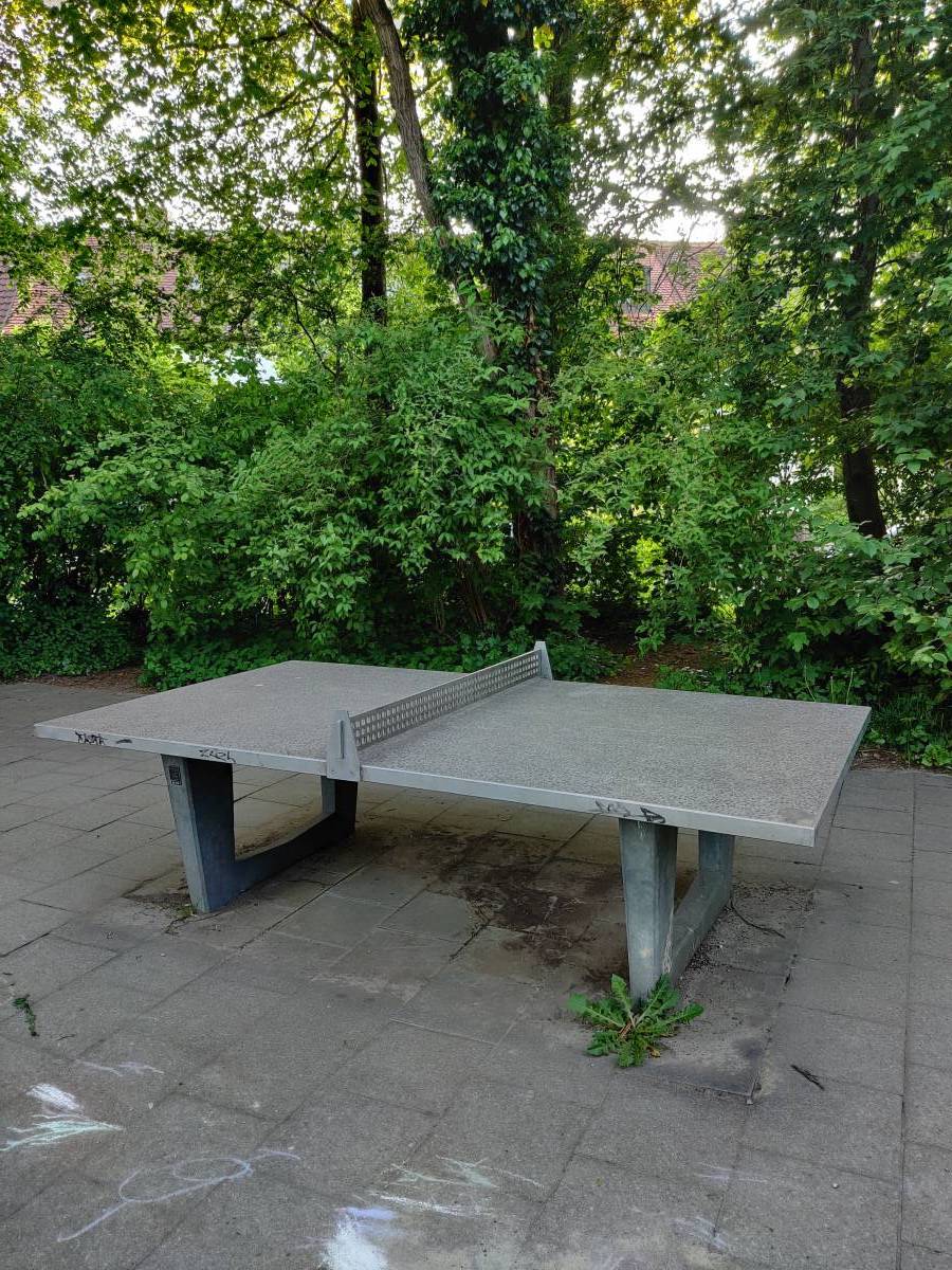 Tischtennis bei Specklinpl. 39