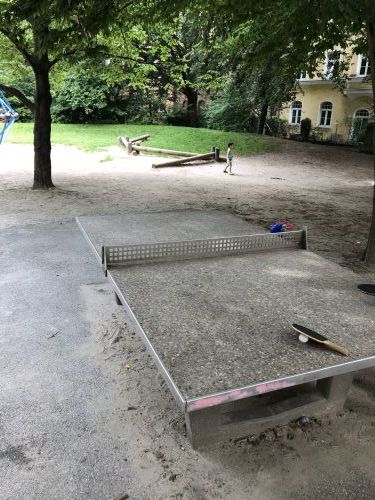 Tischtennis bei Wilderich-Lang-Straße 10