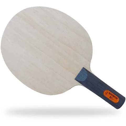 der materialspezialist Holz Destroyer anatomisch